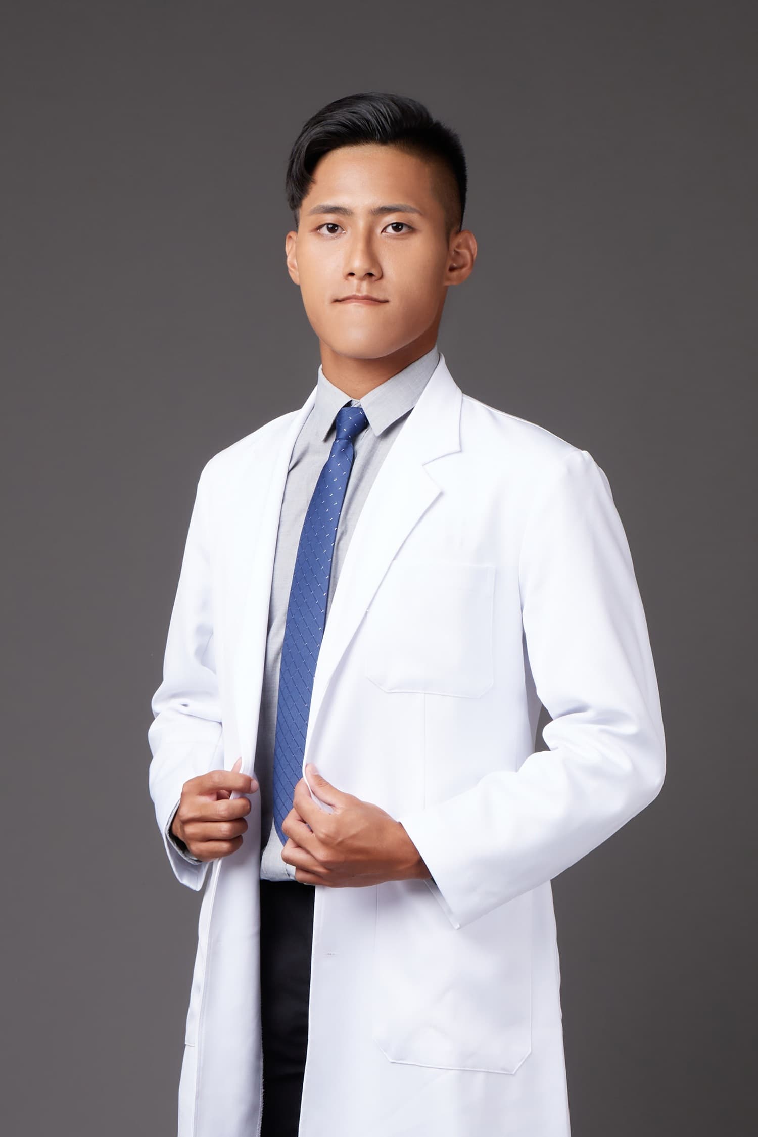游弘毅醫師個人形象照